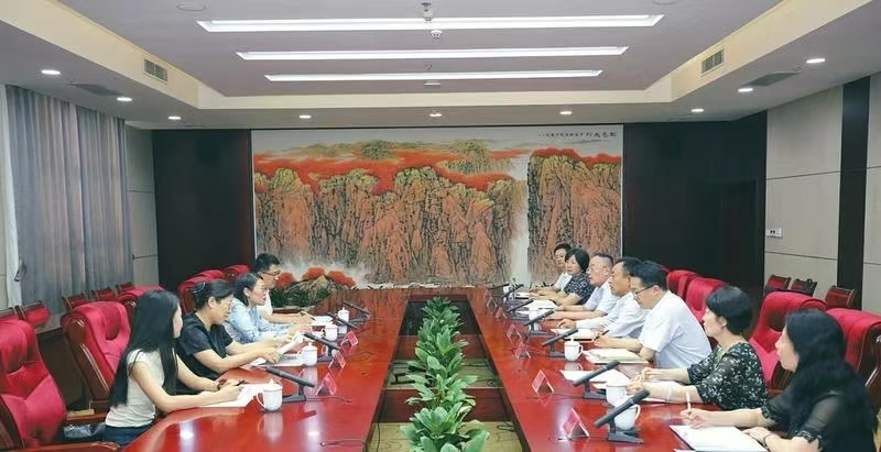 【黨校直通車】黨校黨報(bào)聯(lián)合召開理論宣傳選題策劃會(huì)